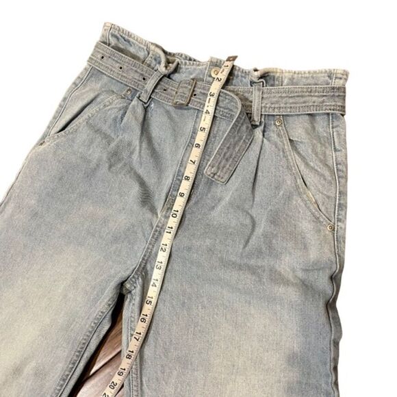 We The Free Pleated Belted High Rise Women's Light Denim Jeans Size 28 - Picture 4 of 13